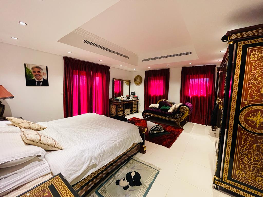 Massive Plot | 6 BR Dubai Style Villa | Single Row-pic_5